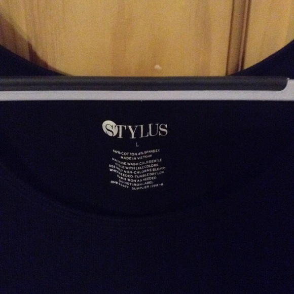 All Black Tank Top - Picture 2 of 2